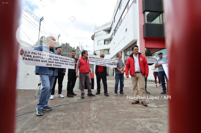 UIO-PROTESTA-TRABAJADORES-GAMATV
