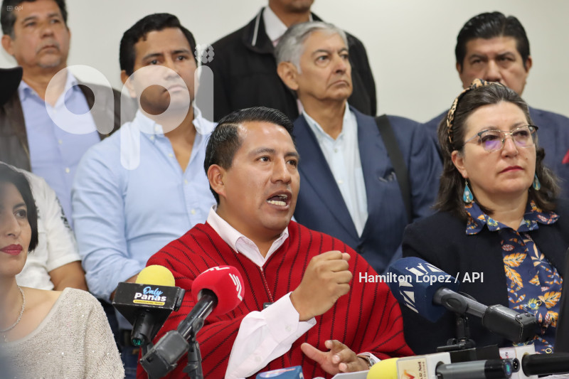 UIO-ORGANIZACIÓN-NACIONAL-IZQUIERDA
