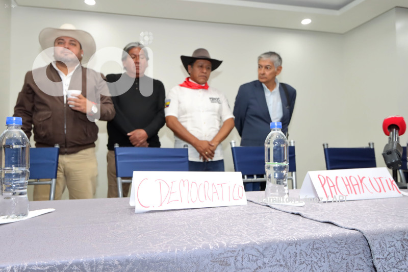UIO-ORGANIZACIÓN-NACIONAL-IZQUIERDA