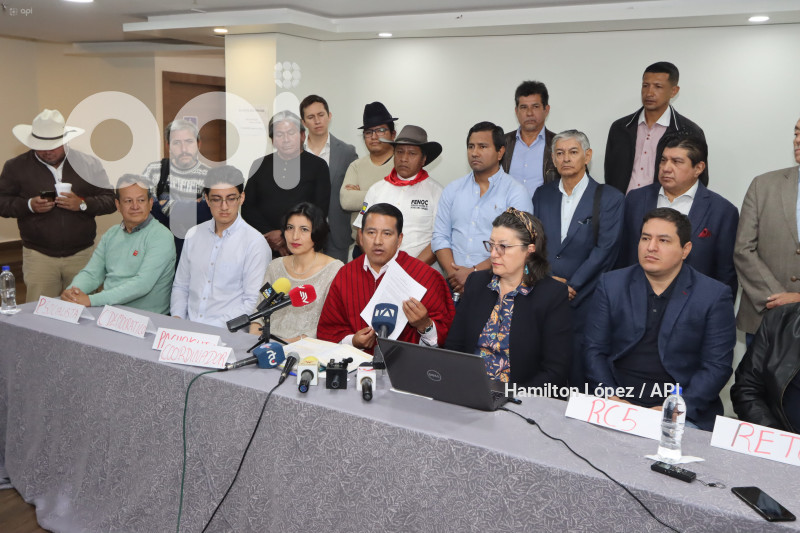 UIO-ORGANIZACIÓN-NACIONAL-IZQUIERDA