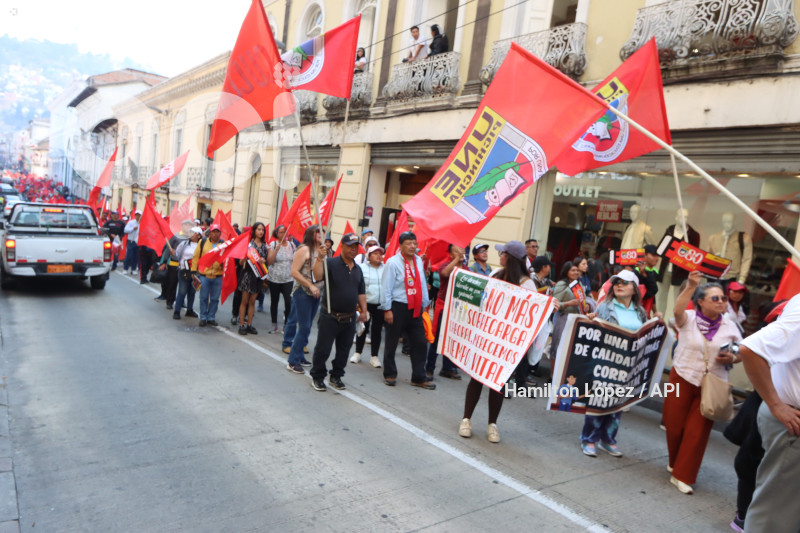UIO-UNE-MARCHA-NACIONAL