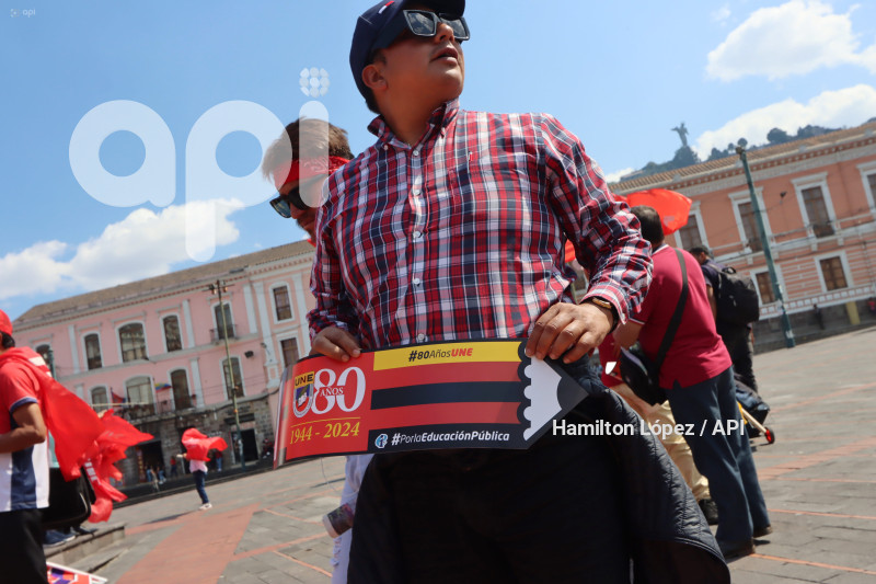 UIO-UNE-MARCHA-NACIONAL