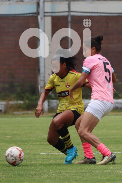 FBL-SUPERLIGA-FEMENINA-NANAS-BARCELONA