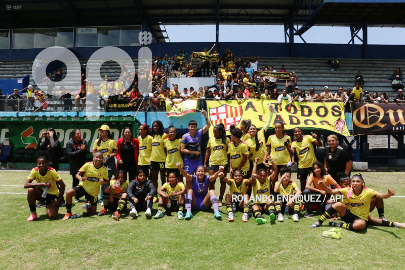 FBL-SUPERLIGA-FEMENINA-NANAS-BARCELONA