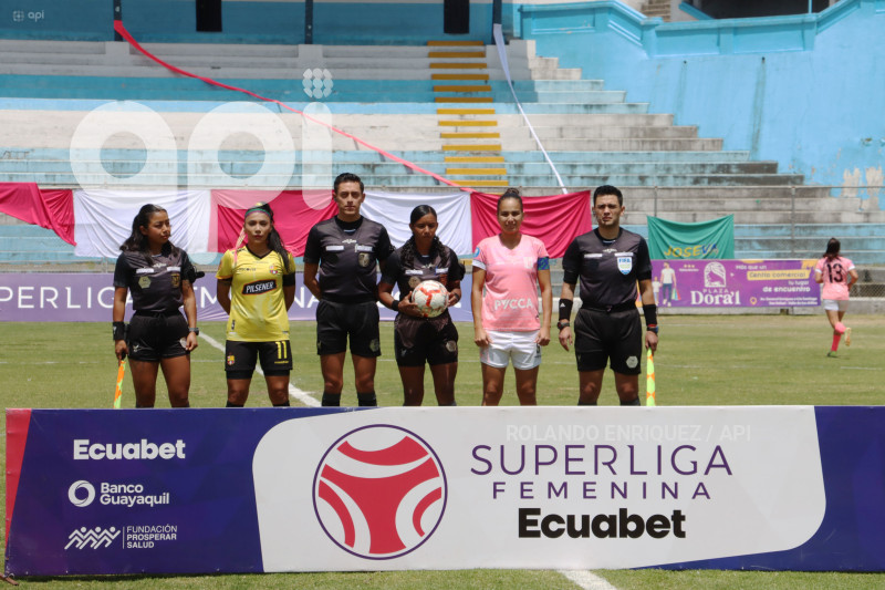 FBL-SUPERLIGA-FEMENINA-NANAS-BARCELONA