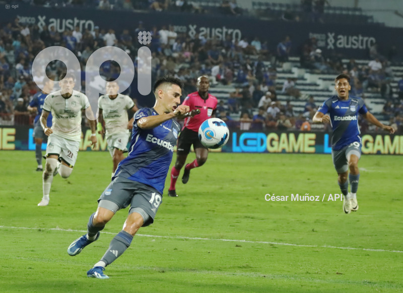FBL-LIGAPRO-EMELEC-ORENSE