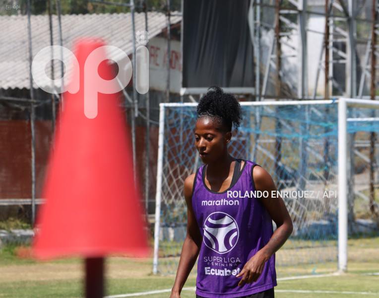 FBL-SUPERLIGA-FEMENINA-NANAS-BARCELONA