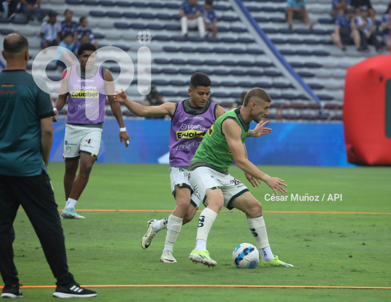 FBL-LIGAPRO-EMELEC-ORENSE