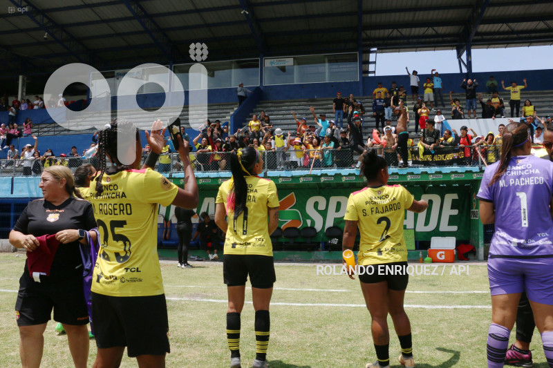 FBL-SUPERLIGA-FEMENINA-NANAS-BARCELONA