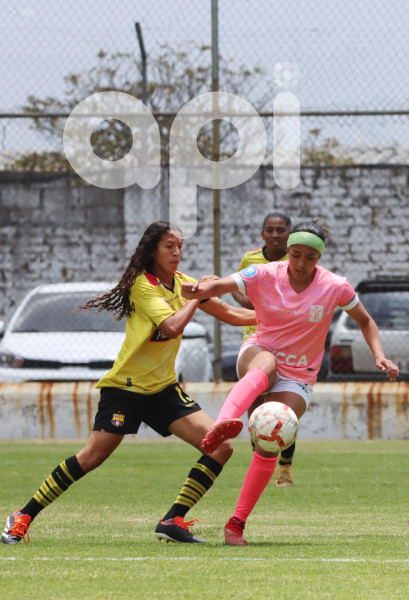 FBL-SUPERLIGA-FEMENINA-NANAS-BARCELONA