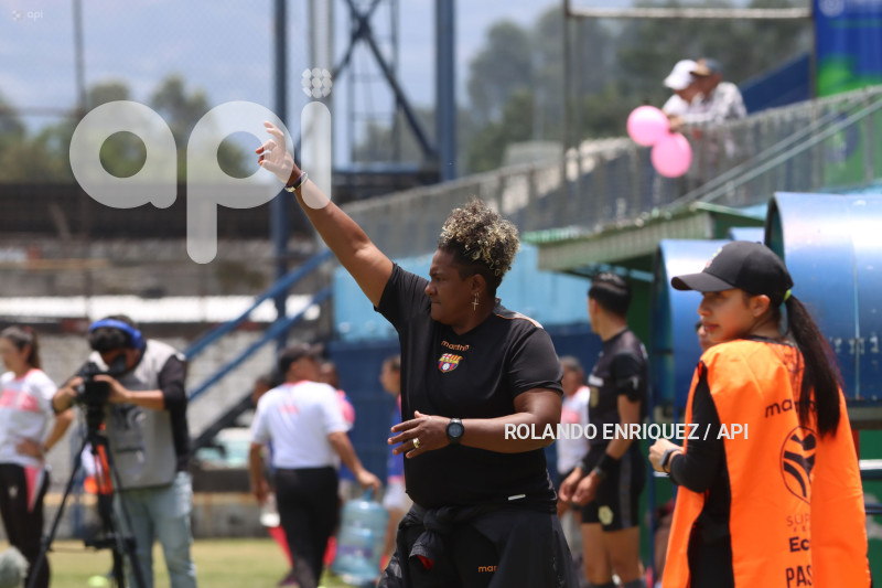 FBL-SUPERLIGA-FEMENINA-NANAS-BARCELONA
