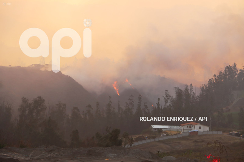 INCENDIO-PIFO-TUMBACO