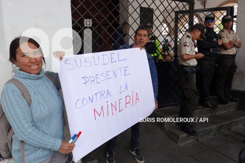 CUENCA-PLANTON CONTRA MINERIA