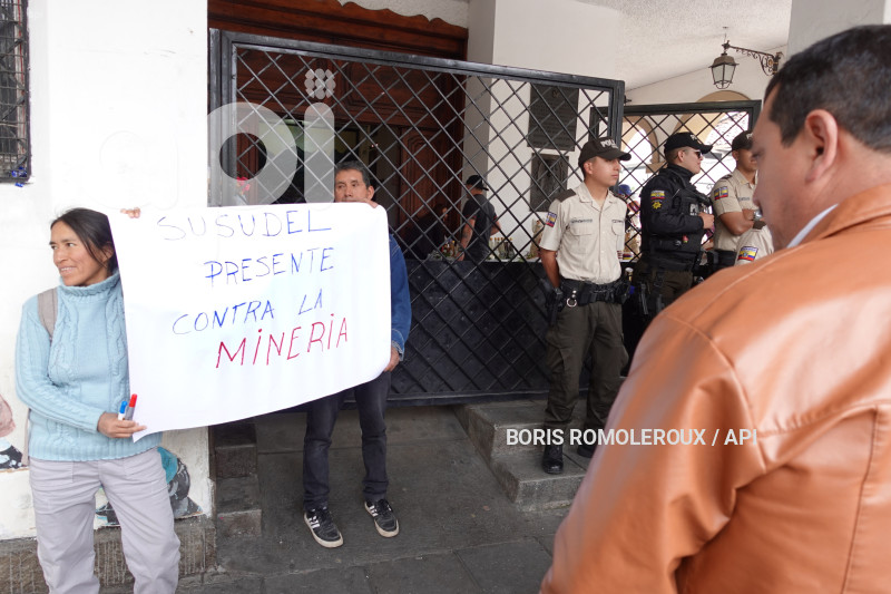 CUENCA-PLANTON CONTRA MINERIA
