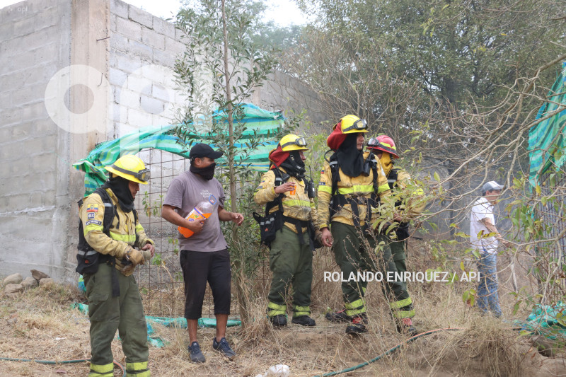 INCENDIO-VALLE-NAYON