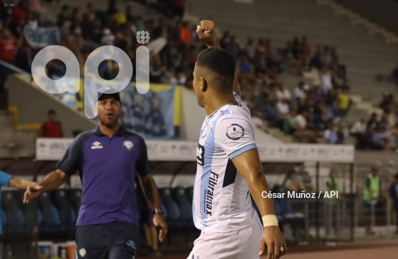 FBL-COPA ECUADOR- GUAYAQUIL-DELFIN