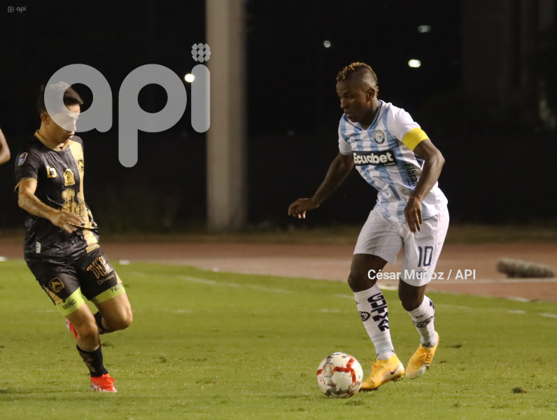 FBL-COPA ECUADOR- GUAYAQUIL-DELFIN