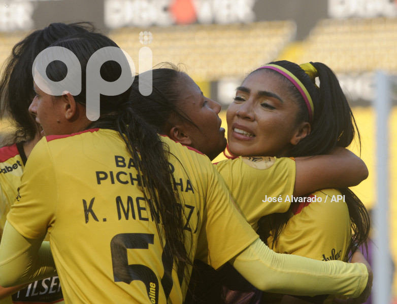 FBL-SUPERLIGAFEMENINA-BARCELOMA-ÑAÑAS