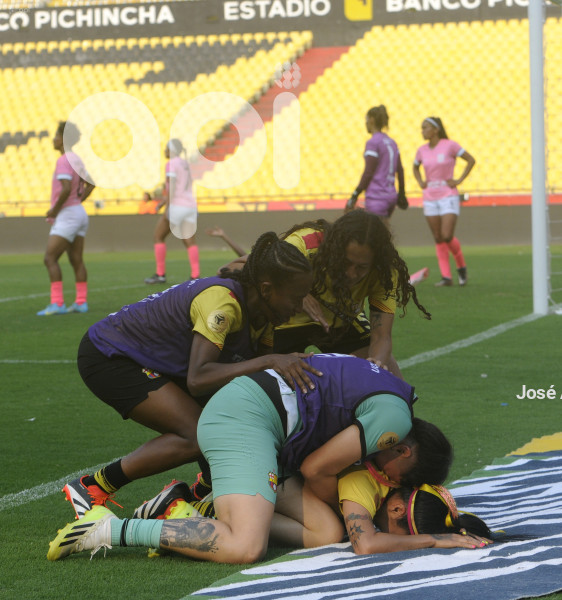 FBL-SUPERLIGAFEMENINA-BARCELOMA-ÑAÑAS