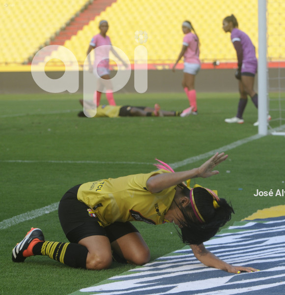 FBL-SUPERLIGAFEMENINA-BARCELOMA-ÑAÑAS
