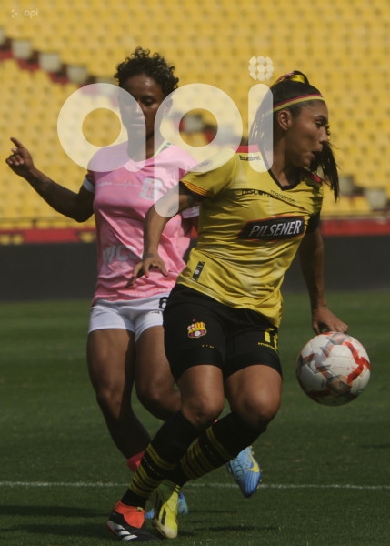 FBL-SUPERLIGAFEMENINA-BARCELOMA-ÑAÑAS