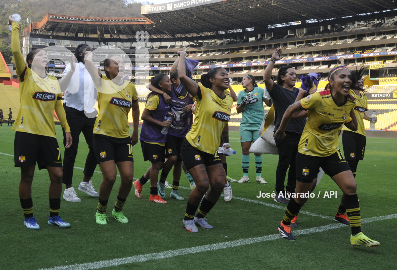 FBL-SUPERLIGAFEMENINA-BARCELOMA-ÑAÑAS