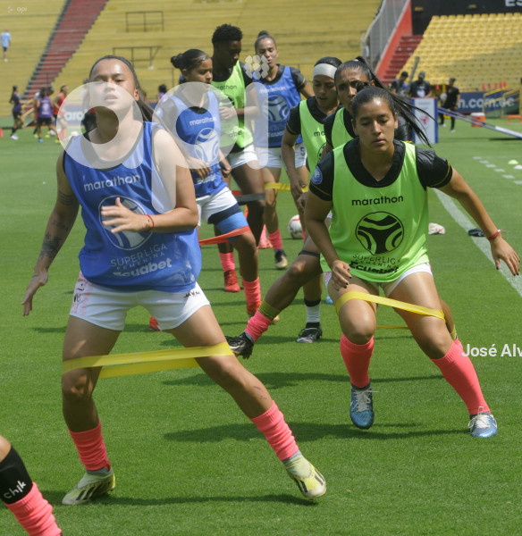 FBL-SUPERLIGAFEMENINA-BARCELOMA-ÑAÑAS