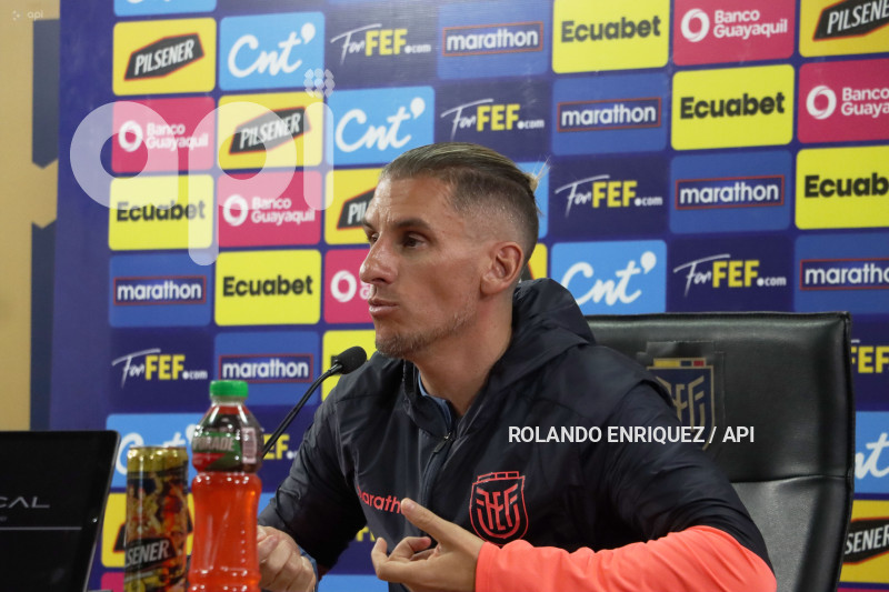 ENTRENAMIENTO SELECCIÓN ECUADOR