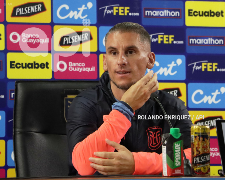 ENTRENAMIENTO SELECCIÓN ECUADOR