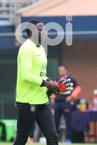 ENTRENAMIENTO SELECCIÓN ECUADOR