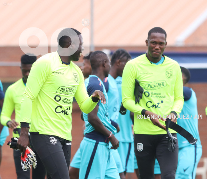 ENTRENAMIENTO SELECCIÓN ECUADOR