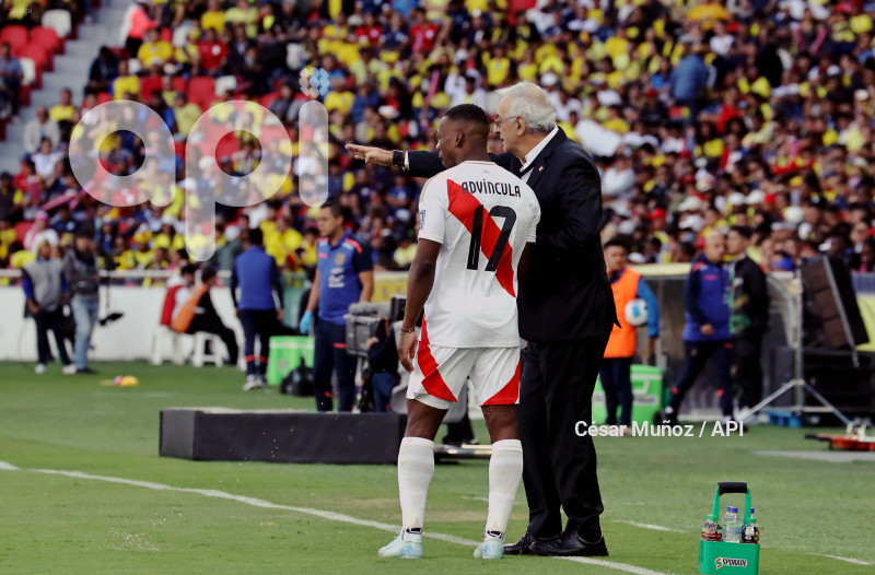 FBL-ELIMINATORIAS-ECUADOR-PERU
