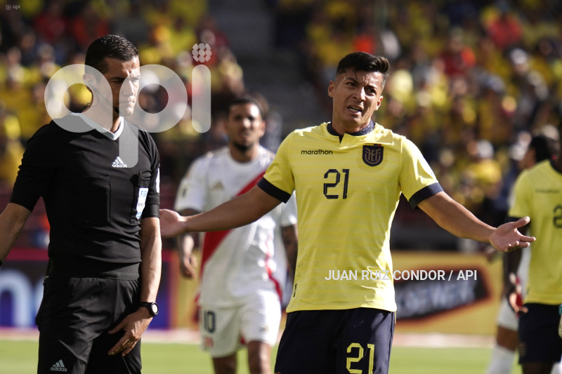 FBL-ELIMINATORIAS-ECUADOR-PERU