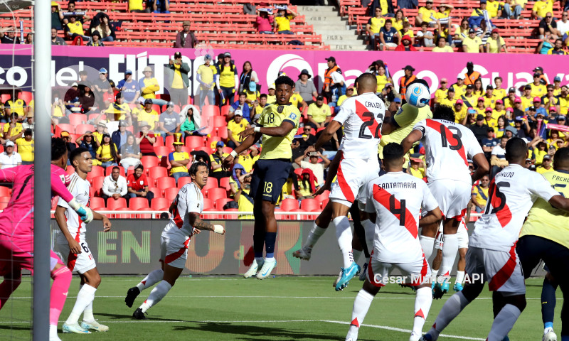 FBL-ELIMINATORIAS-ECUADOR-PERU