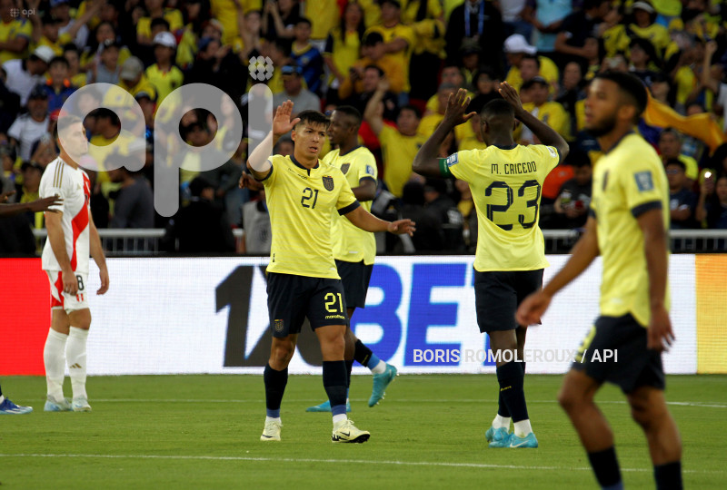 FBL-ELIMINATORIAS-ECUADOR-PERU