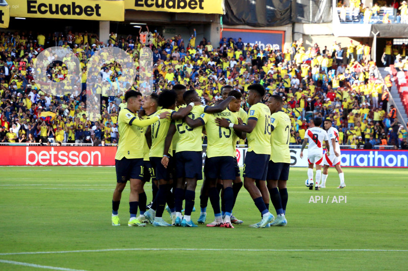 FBL-ELIMINATORIAS-ECUADOR-PERU