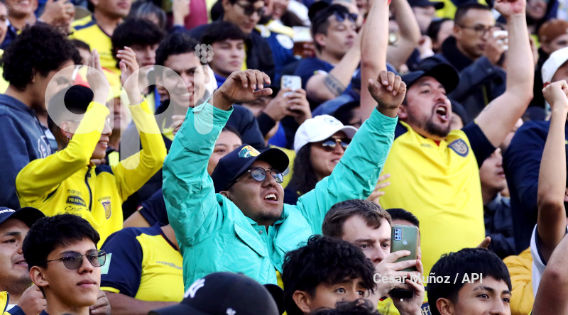 FBL-ELIMINATORIAS-ECUADOR-PERU