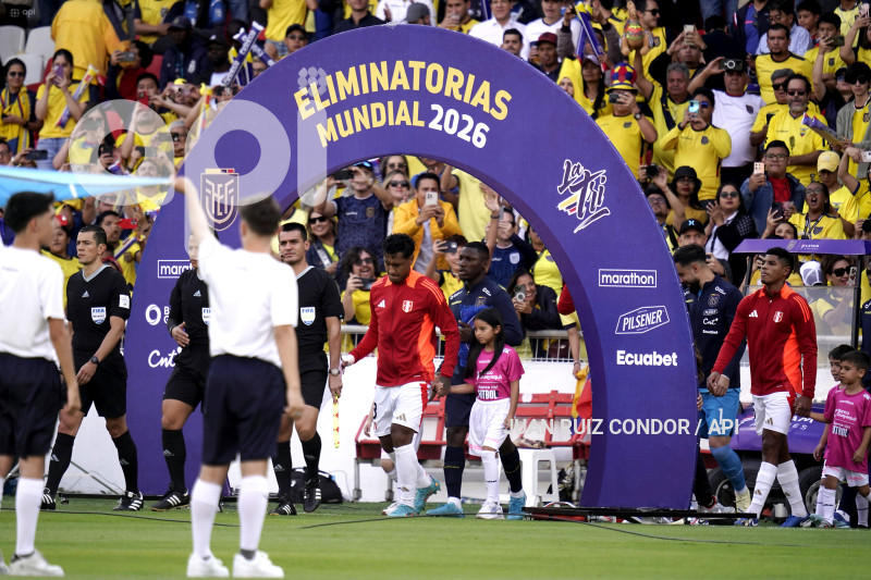 FBL-ELIMINATORIAS-ECUADOR-PERU