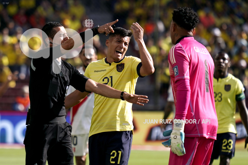 FBL-ELIMINATORIAS-ECUADOR-PERU