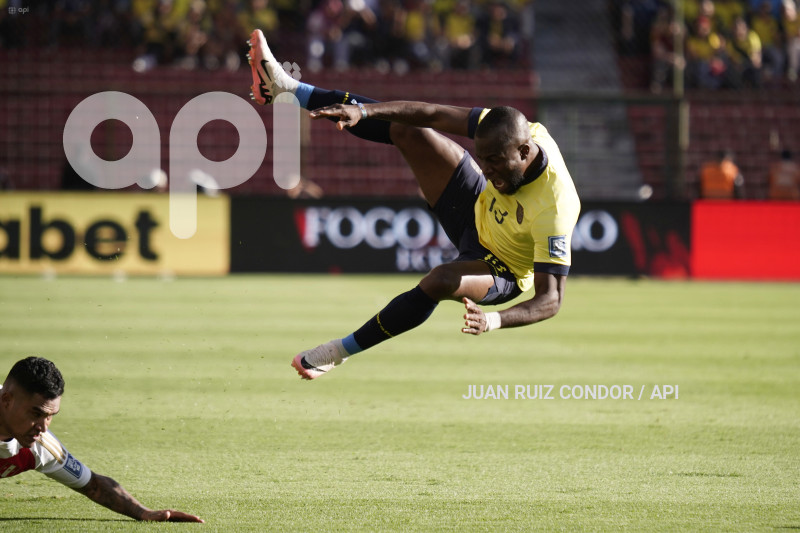 FBL-ELIMINATORIAS-ECUADOR-PERU
