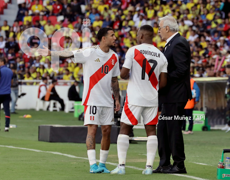 FBL-ELIMINATORIAS-ECUADOR-PERU