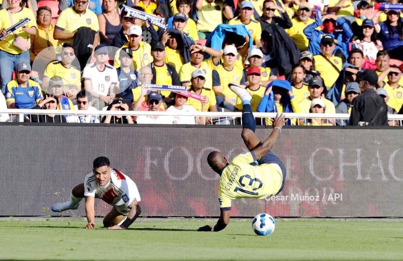 FBL-ELIMINATORIAS-ECUADOR-PERU