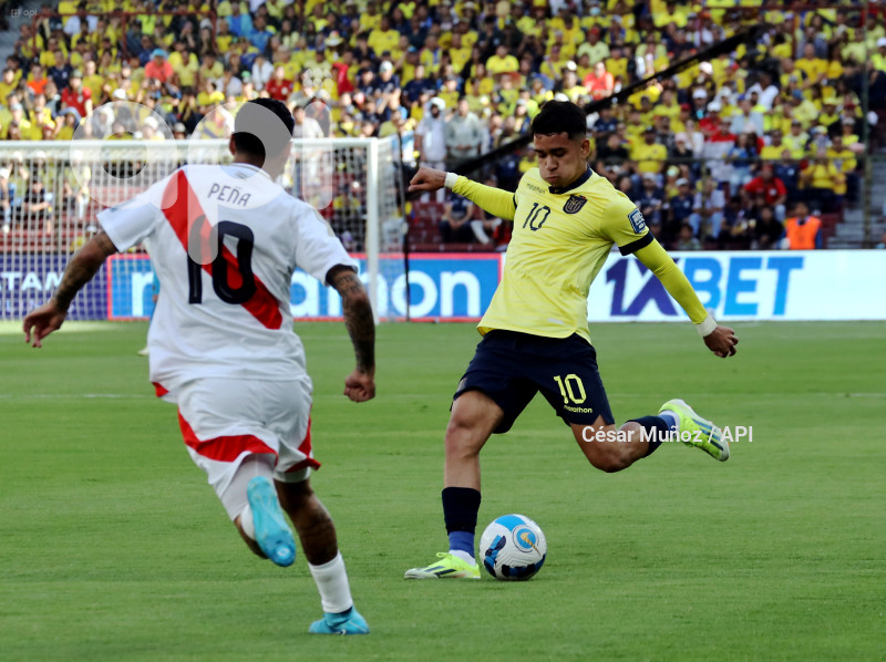 FBL-ELIMINATORIAS-ECUADOR-PERU