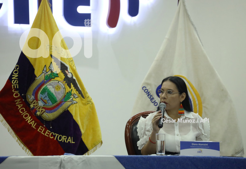 UIO- APROBACION CONVOCATORIA CNE