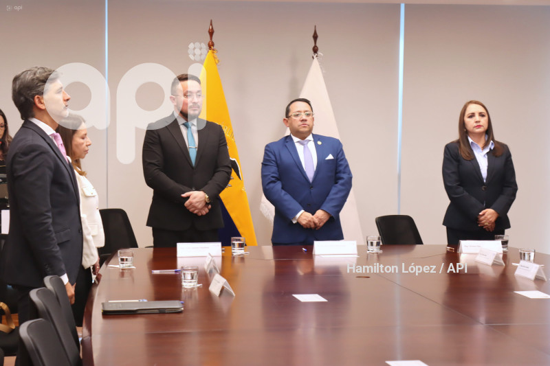UIO-COMISIÓN-RENOVACIÓN-CORTE-CONSTITUCIONAL