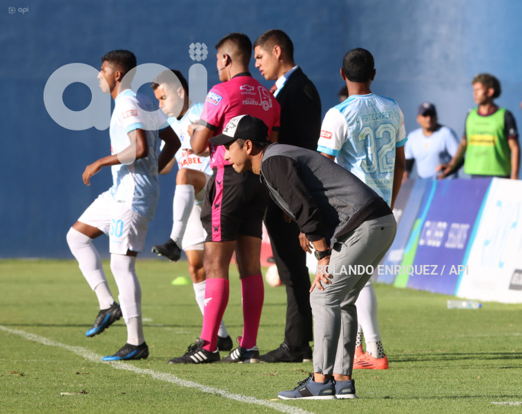 FBL-LIGAPRO-SERIEB-INDEPENDIENTEJR-MANTA
