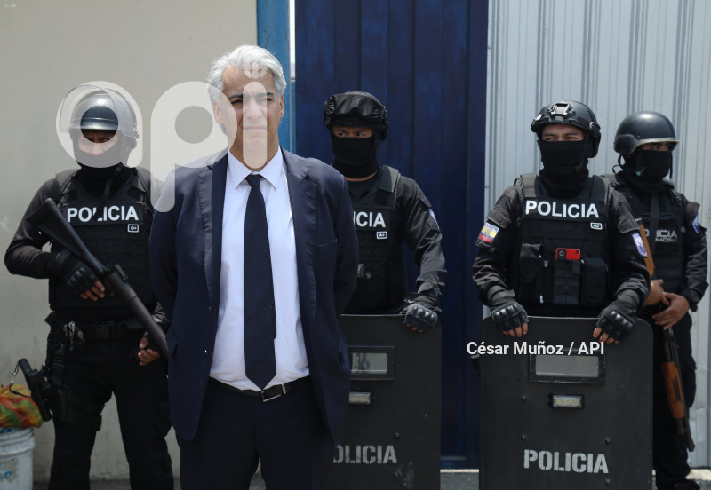 GYE-VISITA A JORGE GLAS