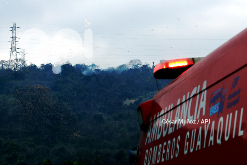 GYE-INCENDIO FORESTAL CHORRILLO