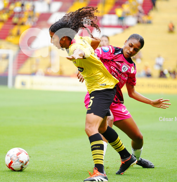 FBL-SUPERLIGA-BARCELONA-DRAGONAS