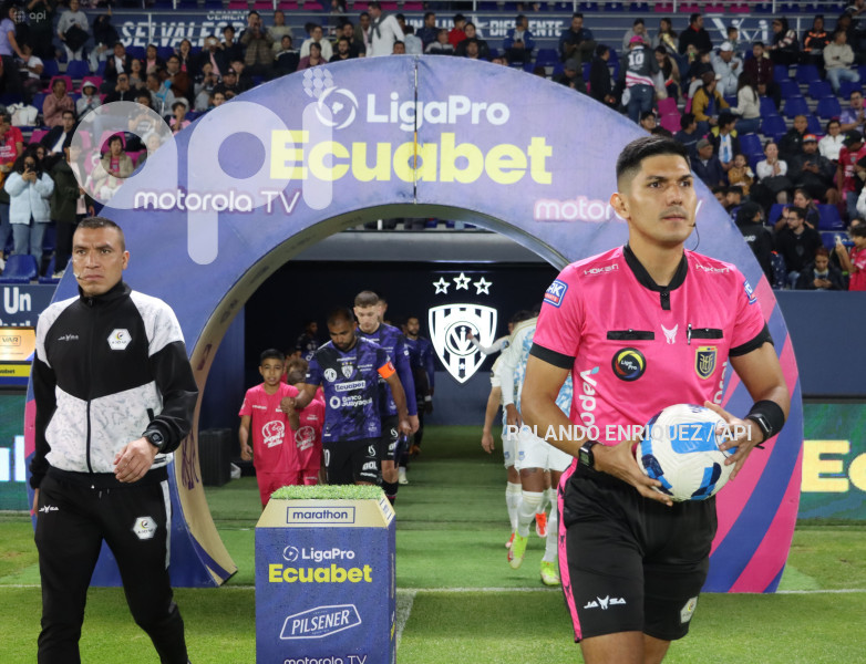 FBL-LIGAPRO-ECUABET-INDEPENDIENTE-VALLE-EMELEC